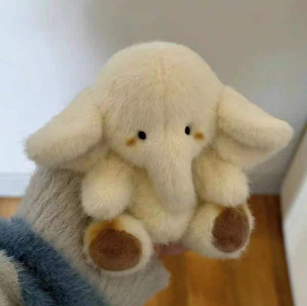 Mini elephant doll 25cm