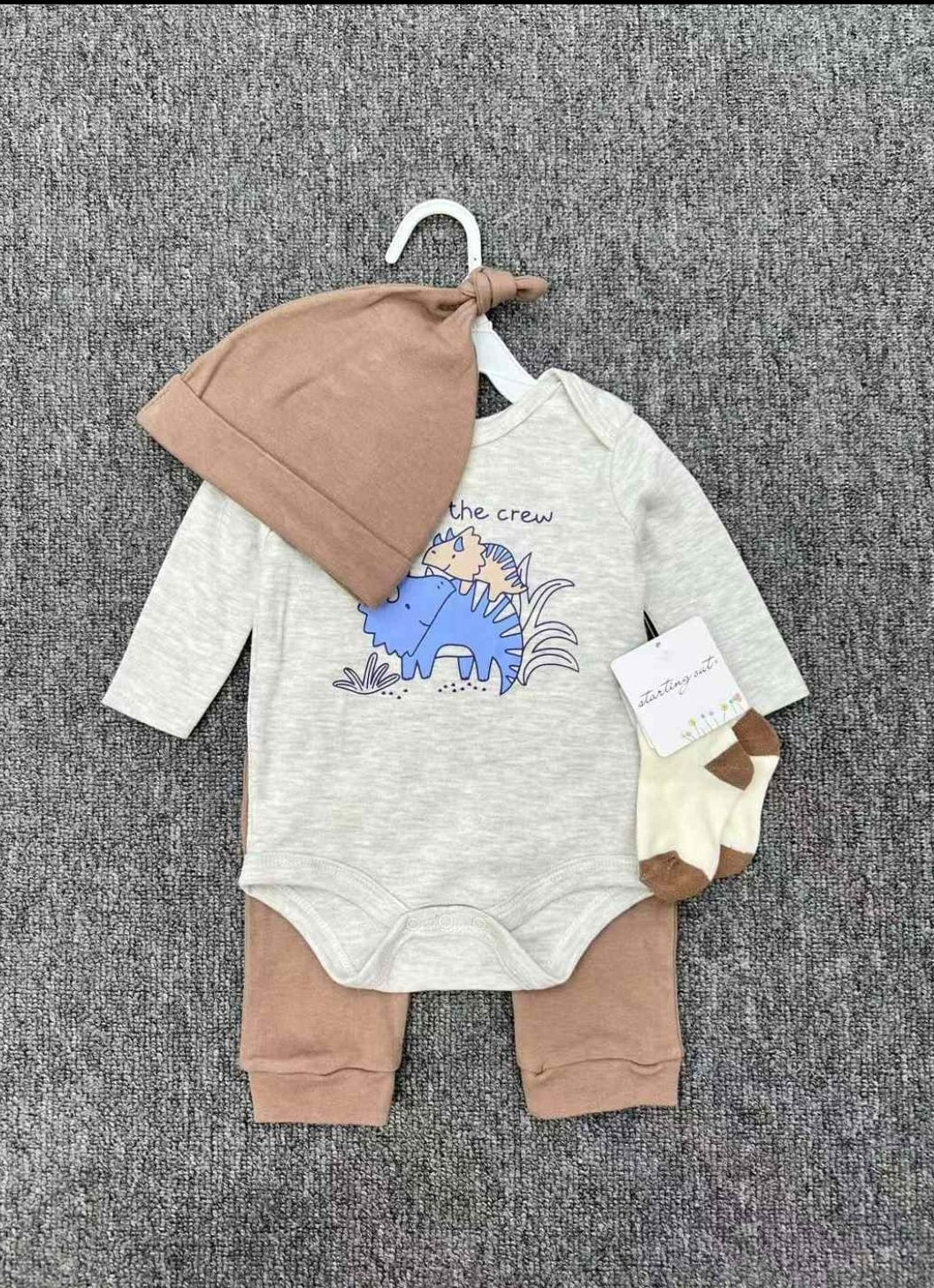 Crew dinasour set 4pcs