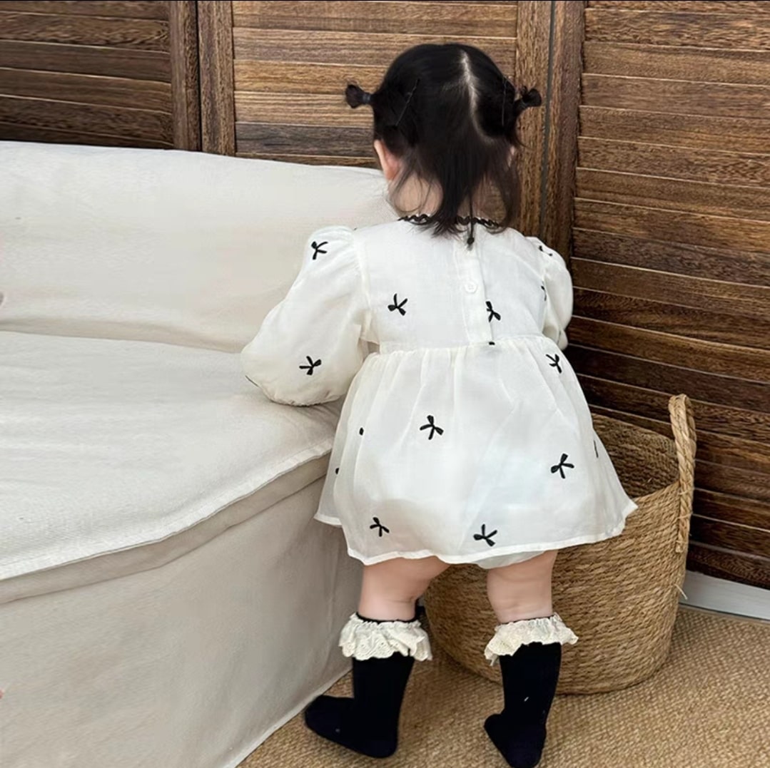 Small bow dress long sleeve