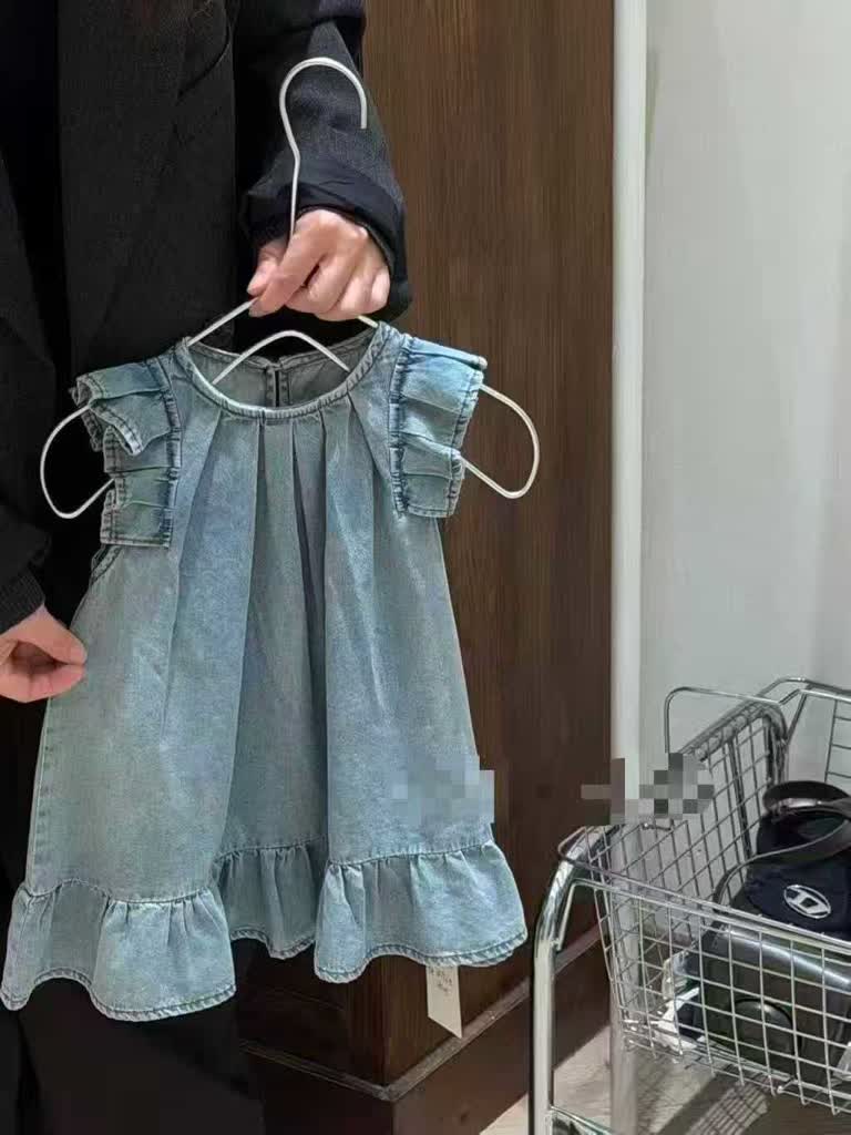 Wash denim dress
