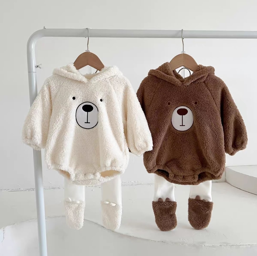 Bear print bodysuit 2pcs..