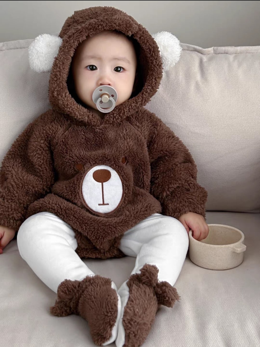 Bear print bodysuit 2pcs..