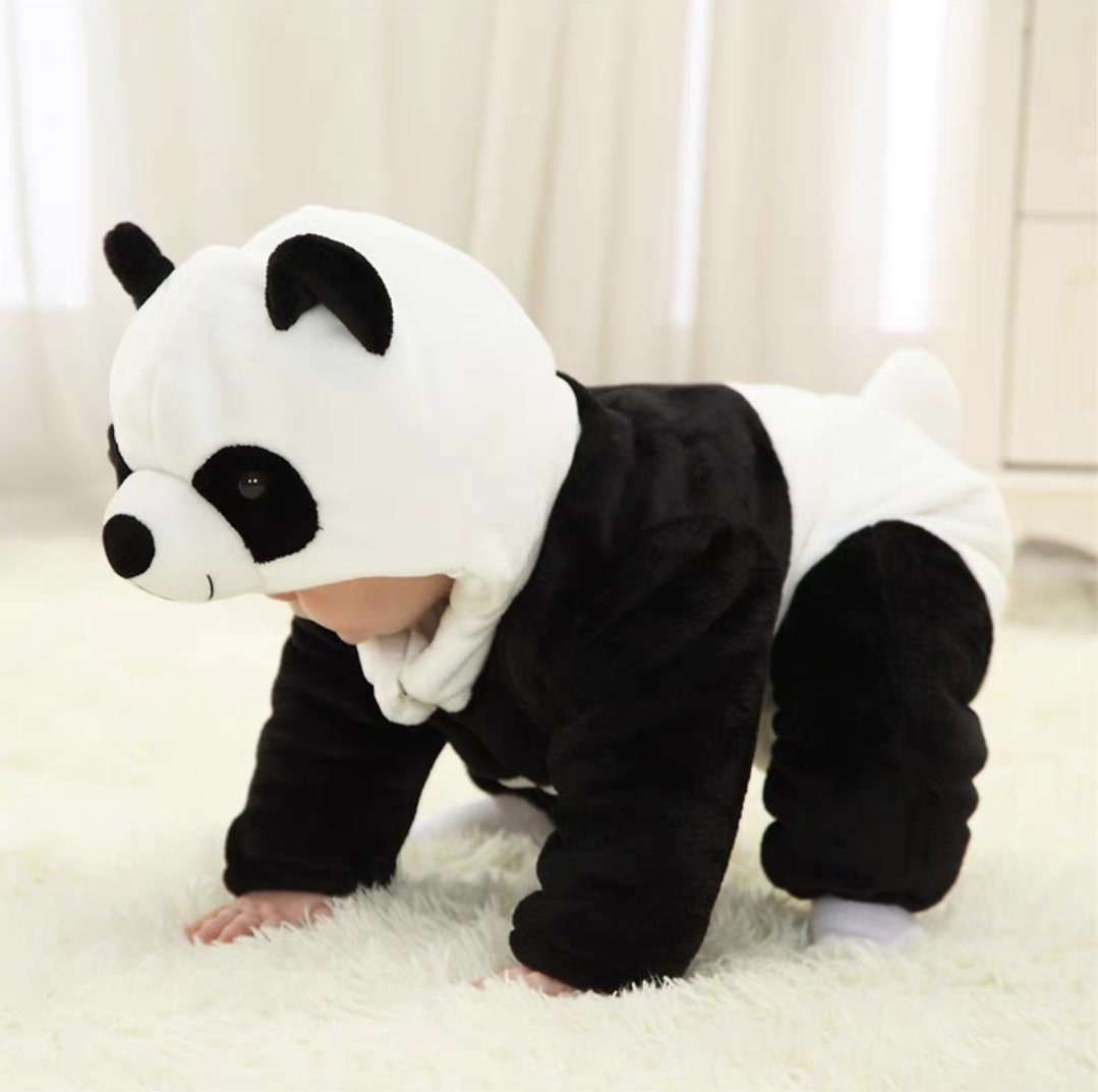 Panda jumpsuit 3D.