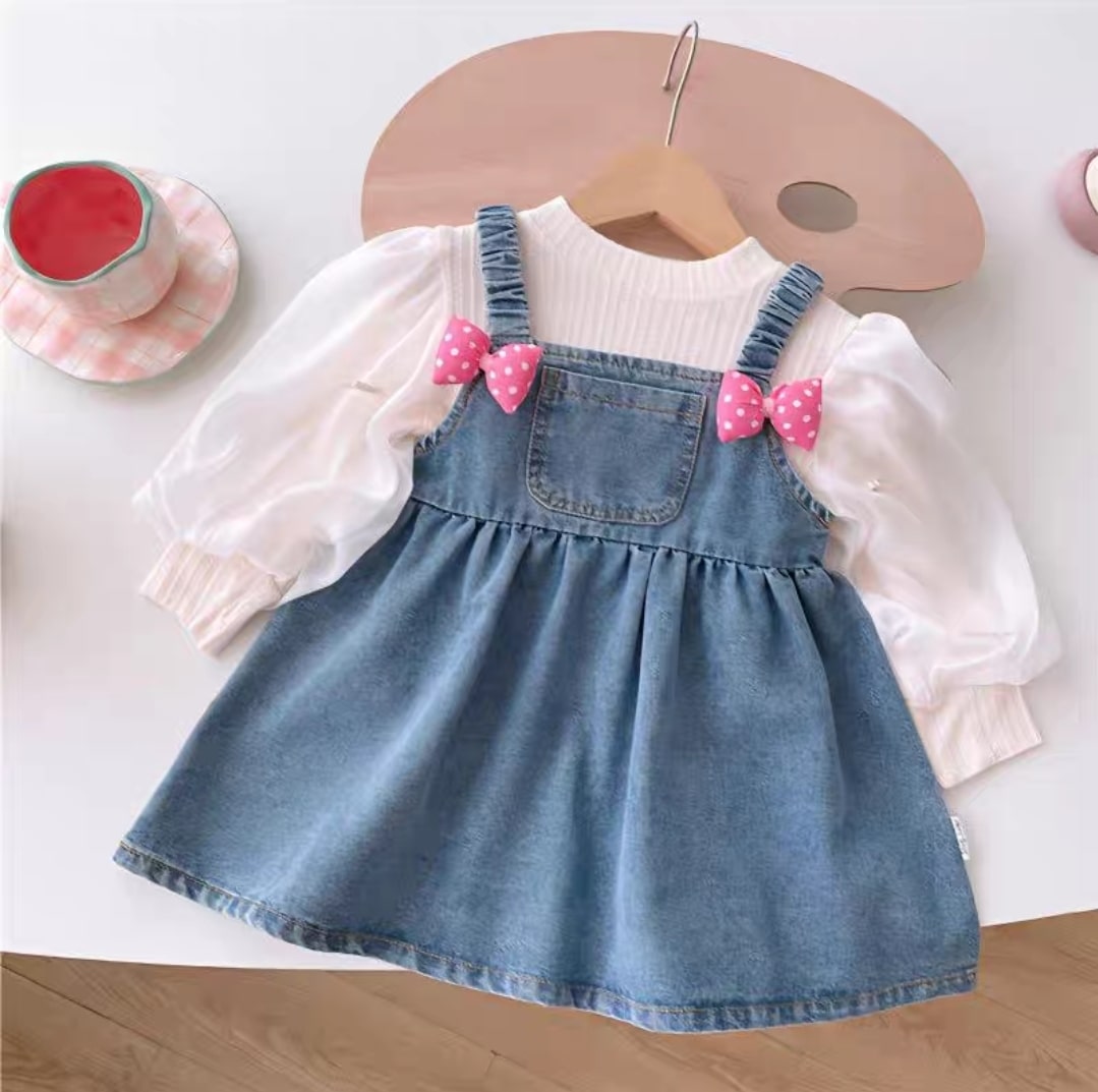 Denim bow dress