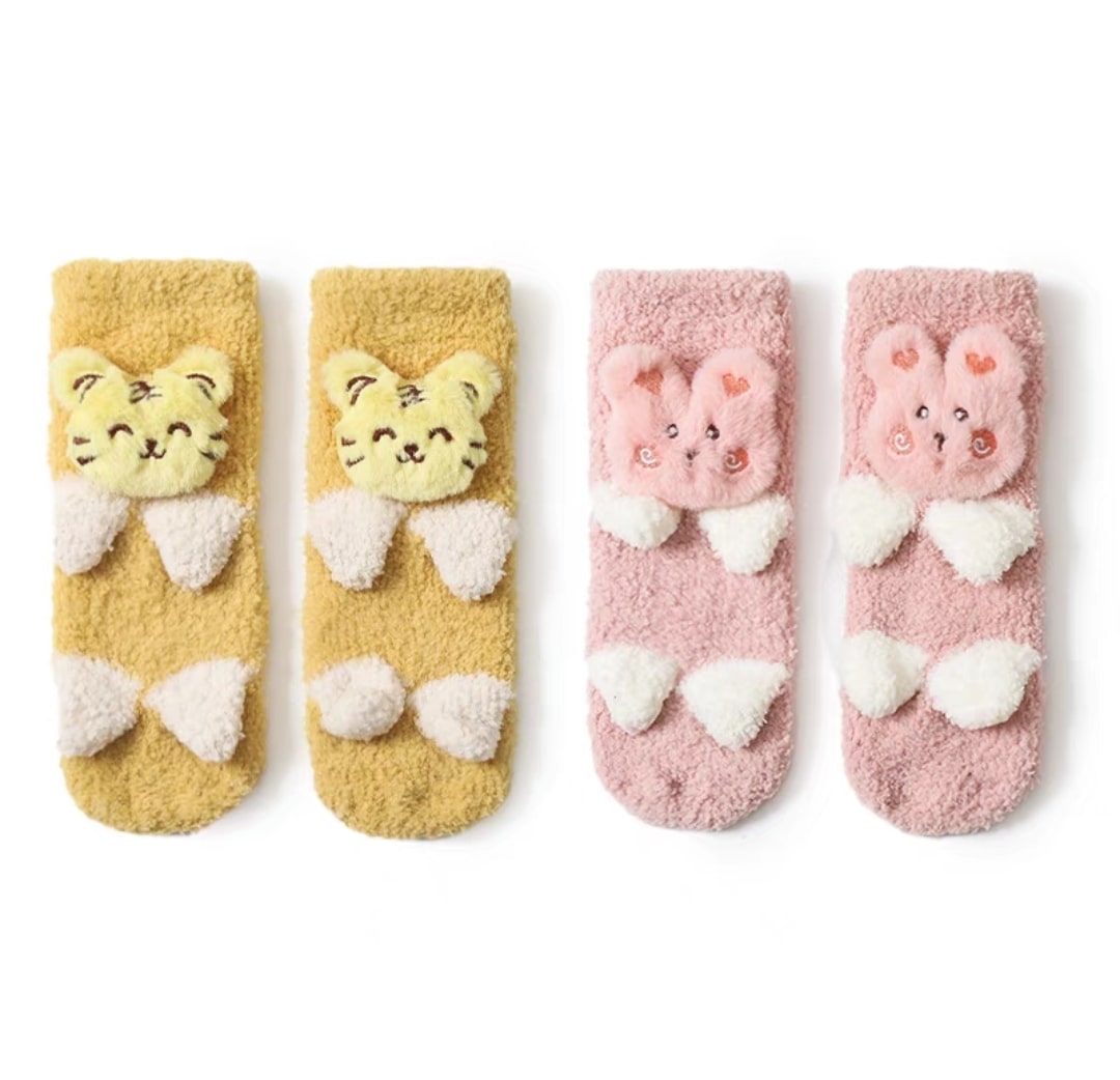 Animal fur sock 2pcs.