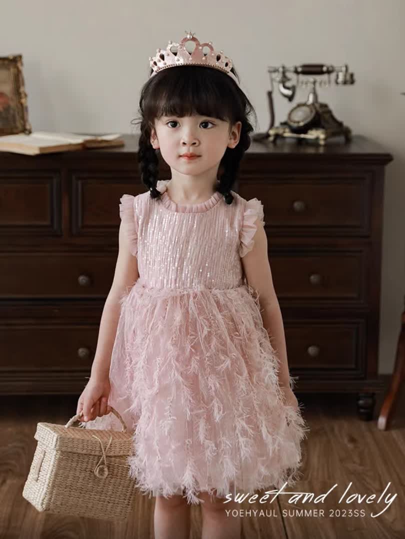 Feathers party dress