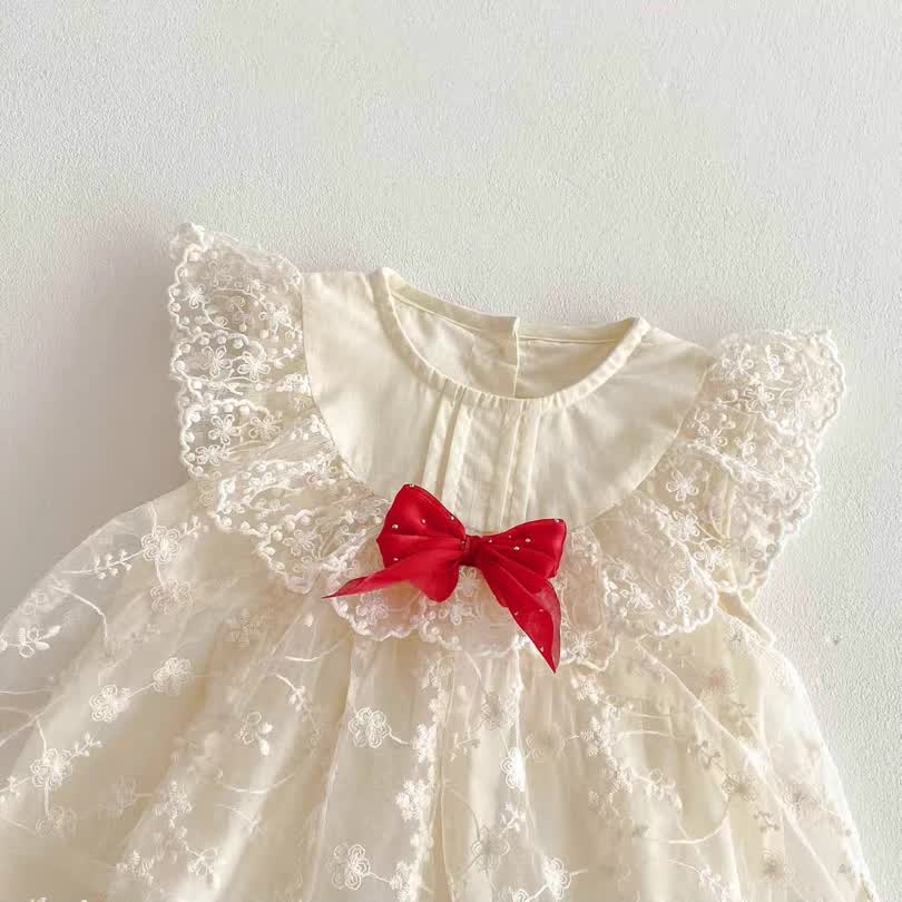 Dantail bow dress