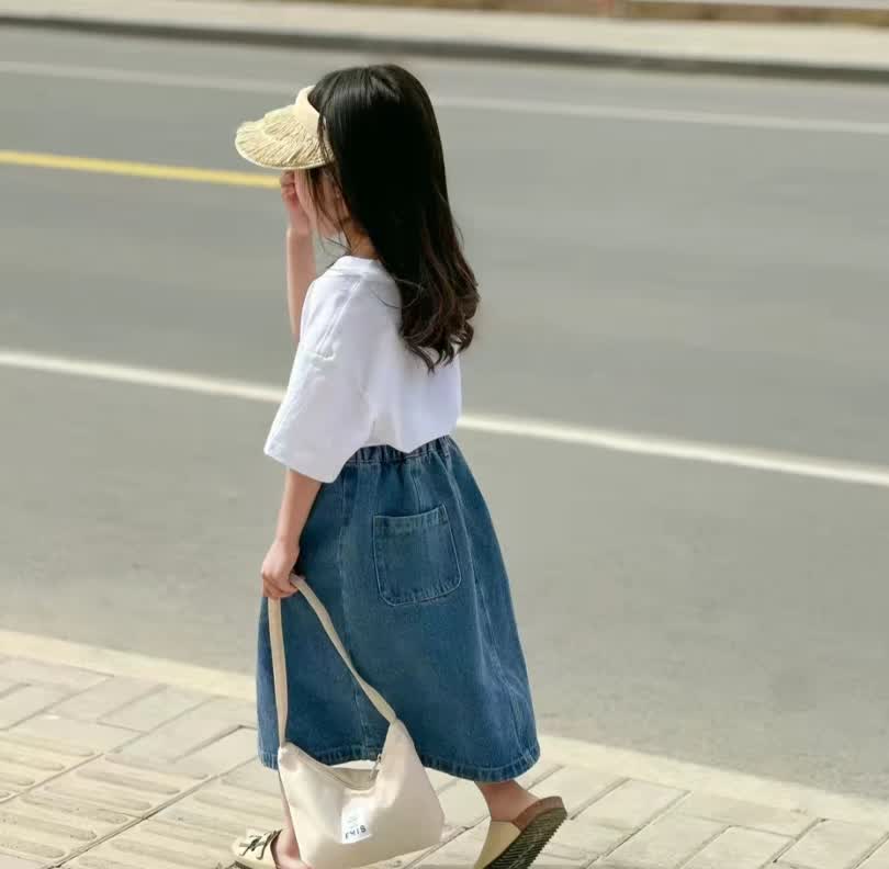 Channel denim skirt 2pcs