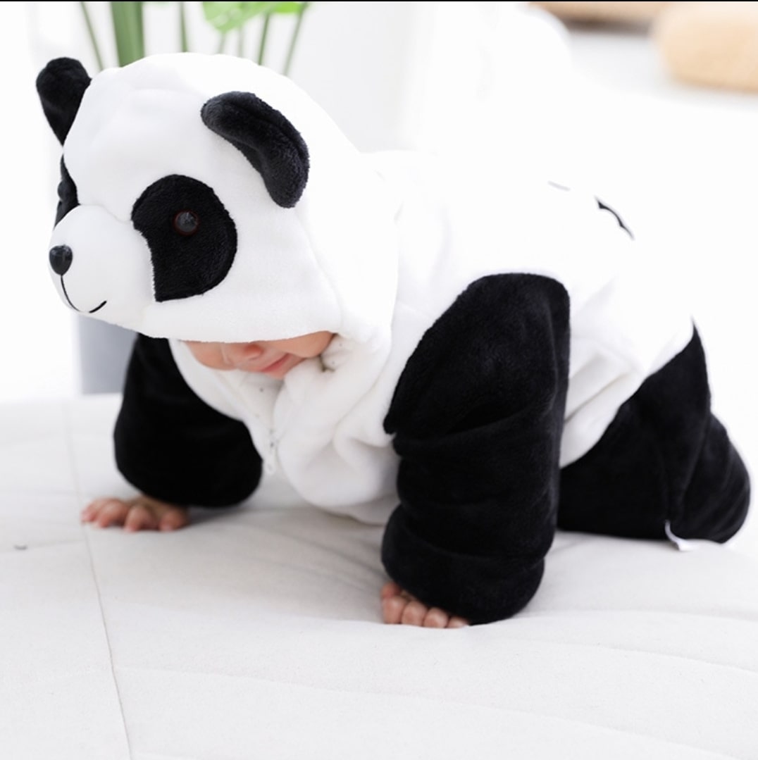 Panda jumpsuit 3D.